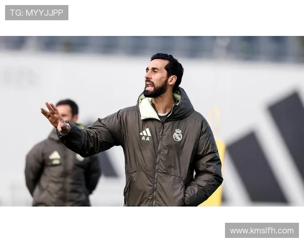 皇马一线队自8月起遭遇六次膝伤困扰